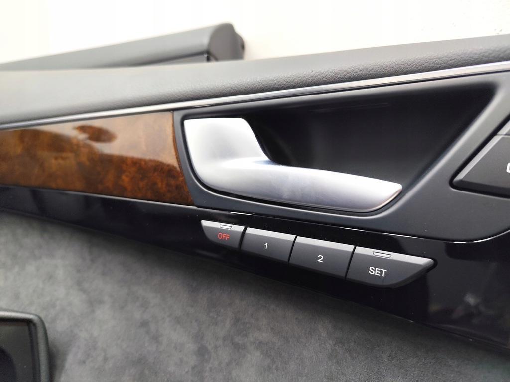 фото №11, Audi a8 d4 сиденья заднее сиденье обшивки туннель кожа комплект