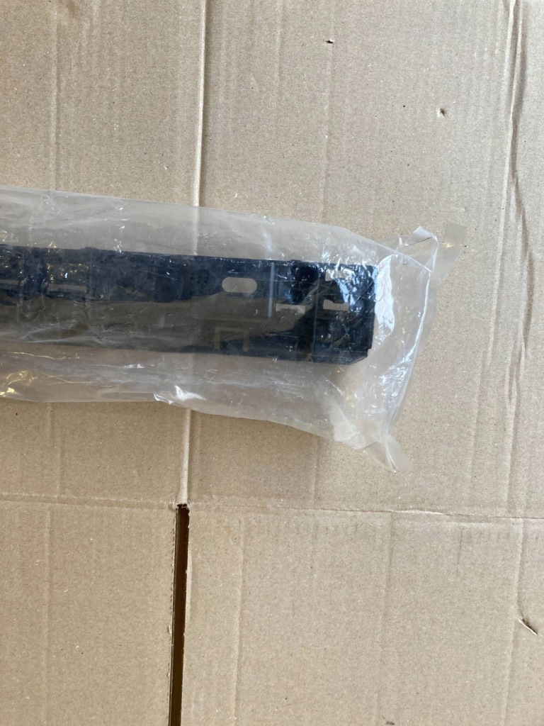 фото №10, Bmw 5 f10 кронштейн кронштейн порог задние левая orygi.