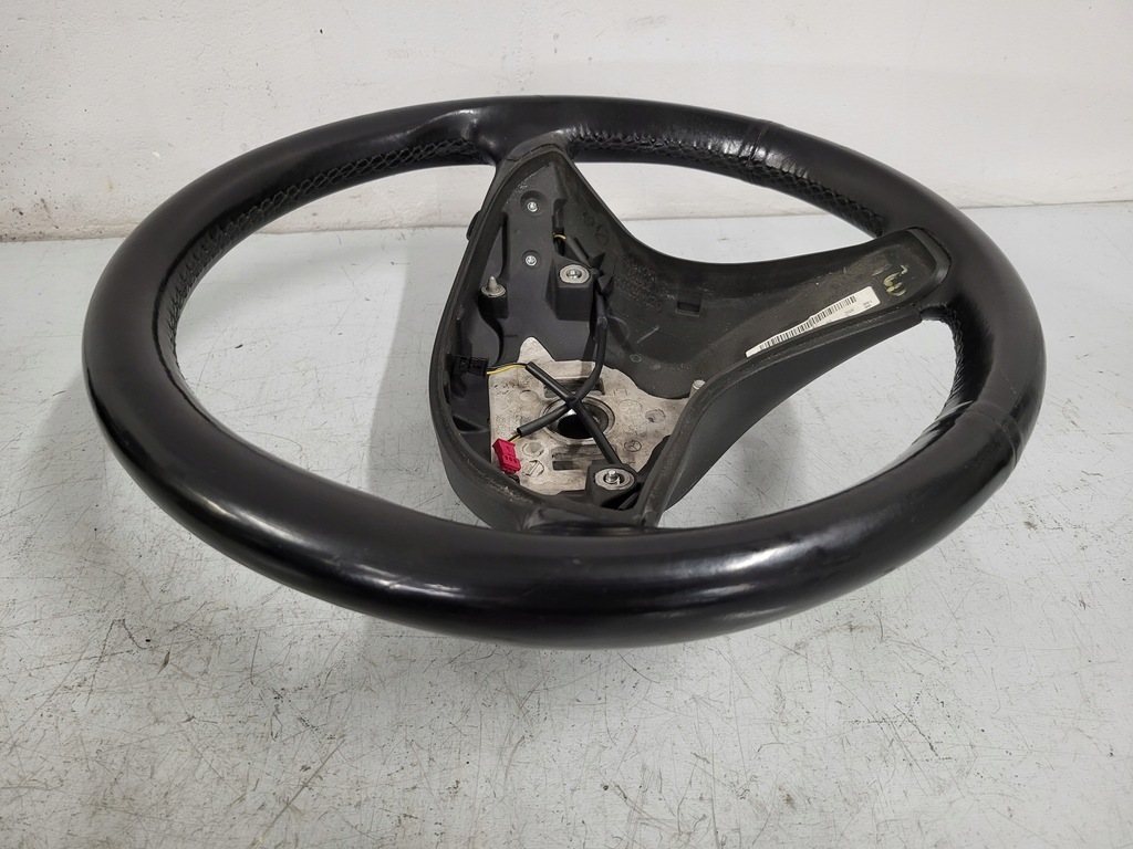 фото №11, Mercedes glk x204 повітропровід пелюстки перемикання sport шкіра