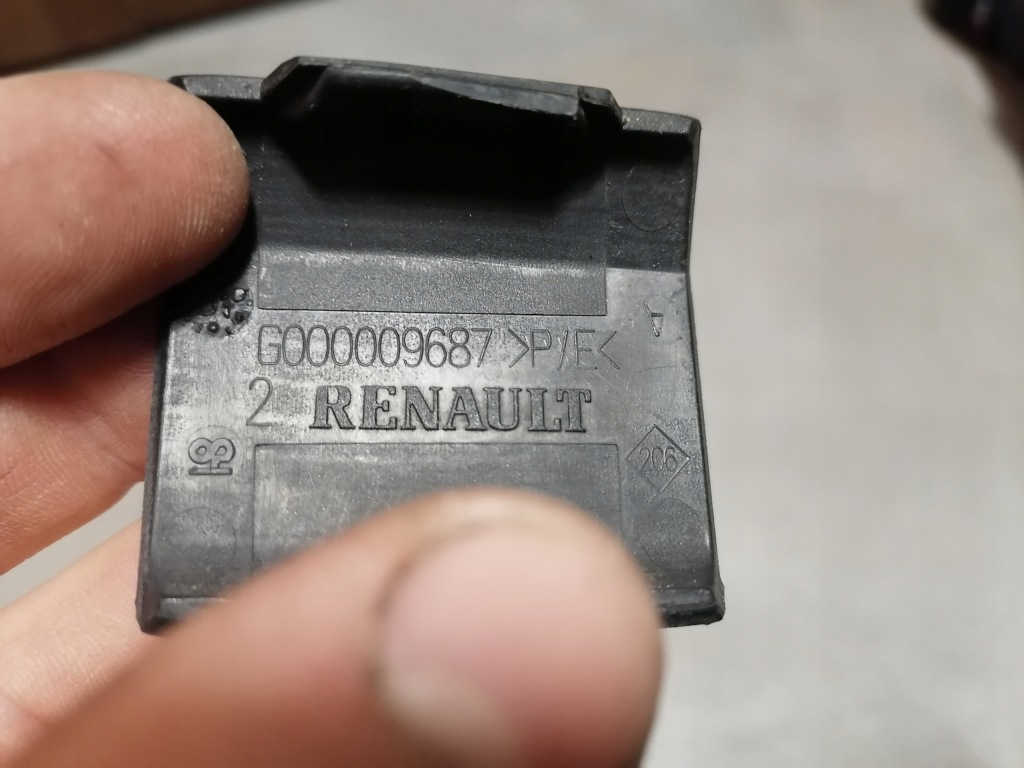 фото №3, Заглушка бампера задняя renault laguna ii g000009687