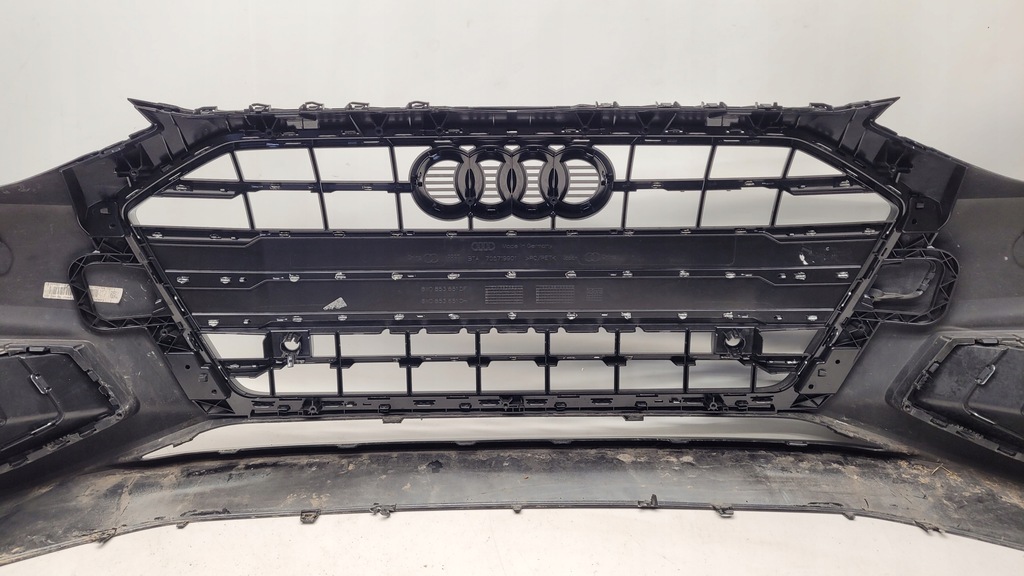 фото №13, Audi a4 b9 8w0 20r- lift бампер oryg.