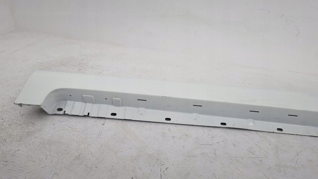 фото №12, Audi tt 8j молдинг порог правая 8j0853856d