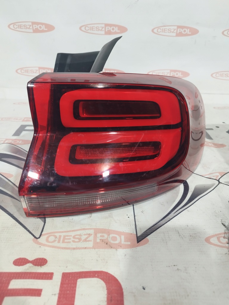 Купить Фара задняя правый  citroen c5 aircross led как новая оригинал 9817269580