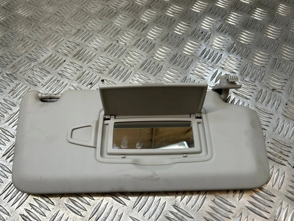 фото №1, Козирок захист сонцезахисна права mercedes c-klasa w205