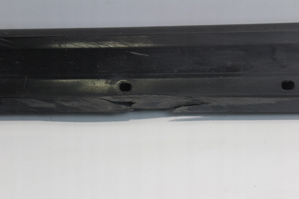 фото №6, Молдинг порог правая порог porsche panamera 970