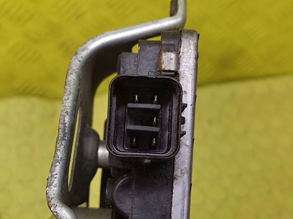 фото №7, Mitsubishi pajero 3 підйомник скло правий перед