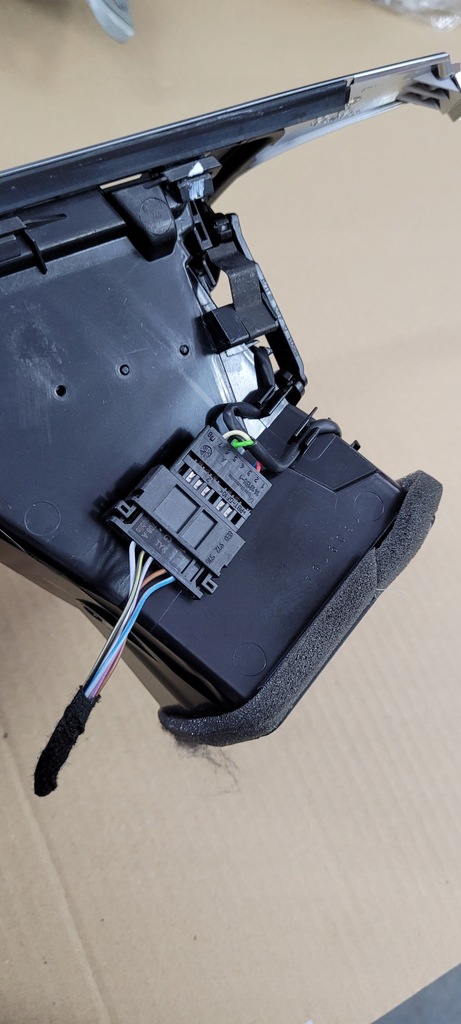 фото №9, S6 c7 4g lift a6 решётка обдув консоли левая eu 4g1820901