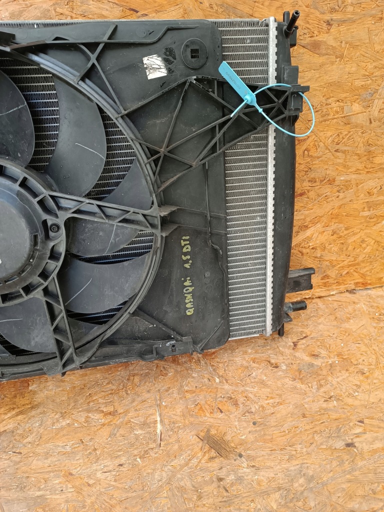 Радиатор воды кондиционер вентилятор nissan qashqai j10 1.5dci 21410-jd50c Оригинал