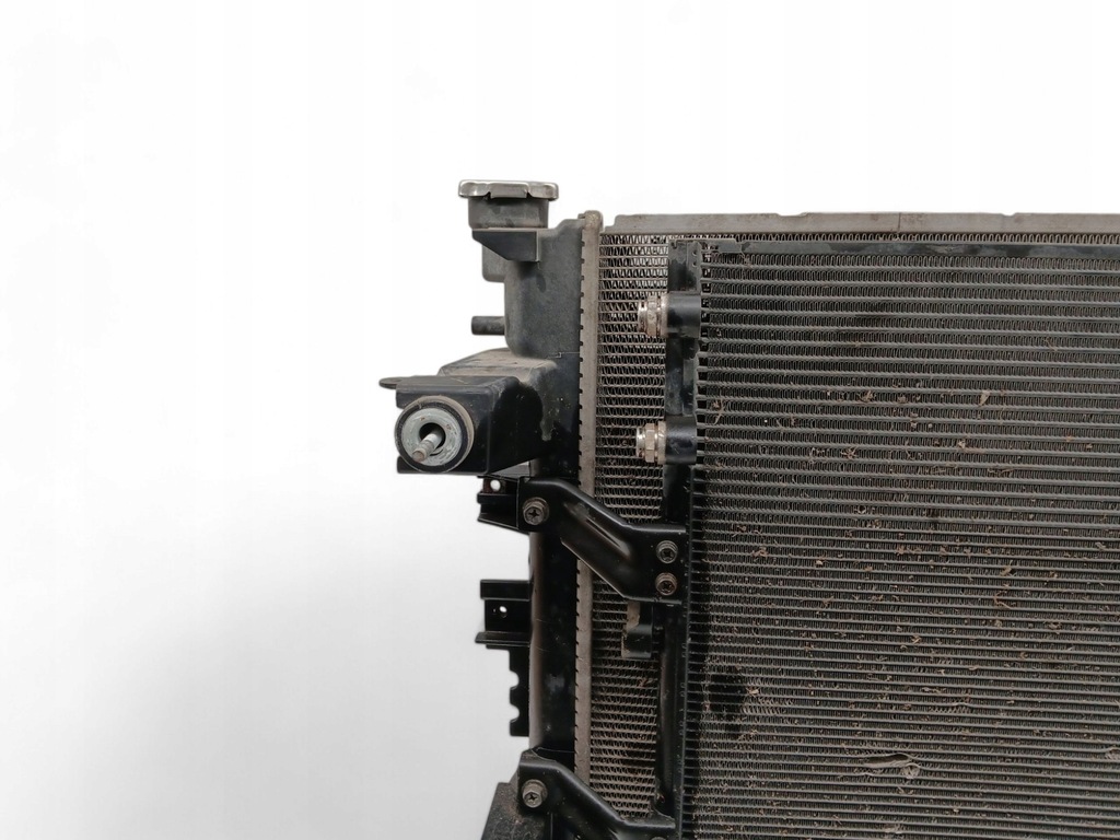 фото №16, Dodge ram 52014797ae радиатор wody