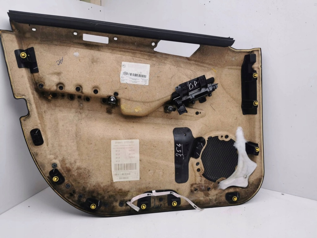 Mercedes-benz ml w164 2006 обшивка дверь передних a1647201470 в Украине