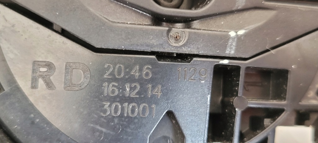 Зеркало левая vw passat b8 6 pin с Разборки