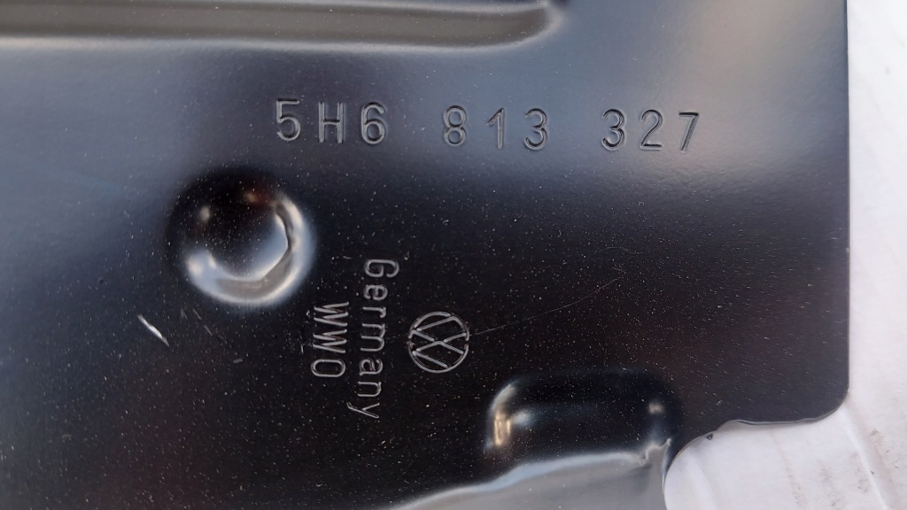 Купити Vw golf viii панель фари ремінь задній лівий bydgoszcz 5h6813327 новий