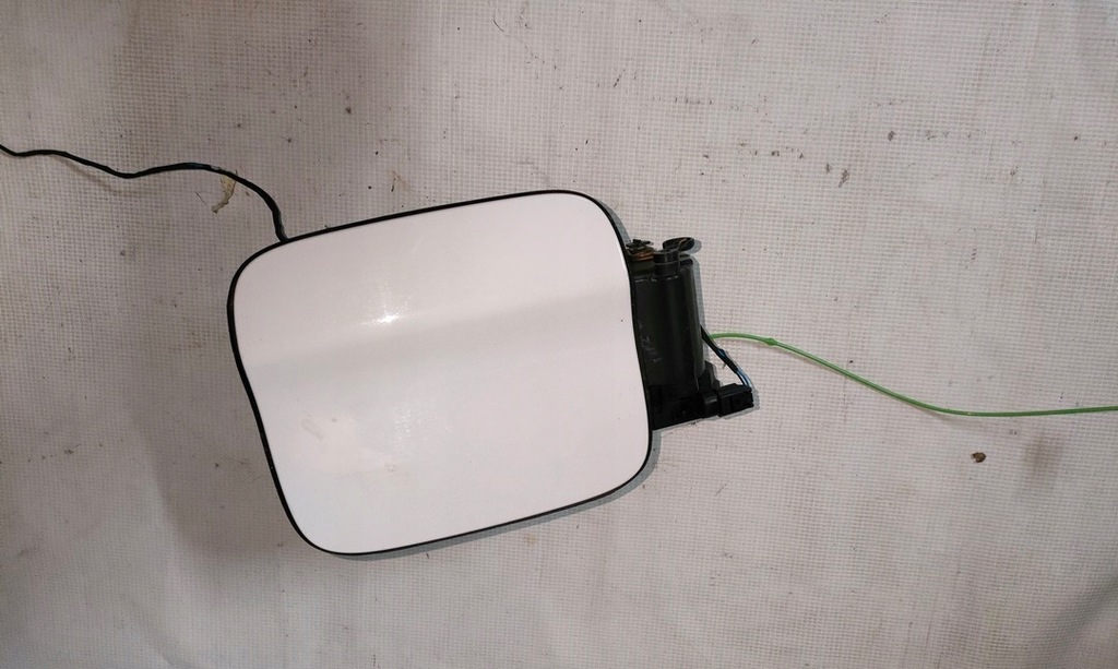 фото №1, Bmw x5 f15 крышка топлива alpinweiss