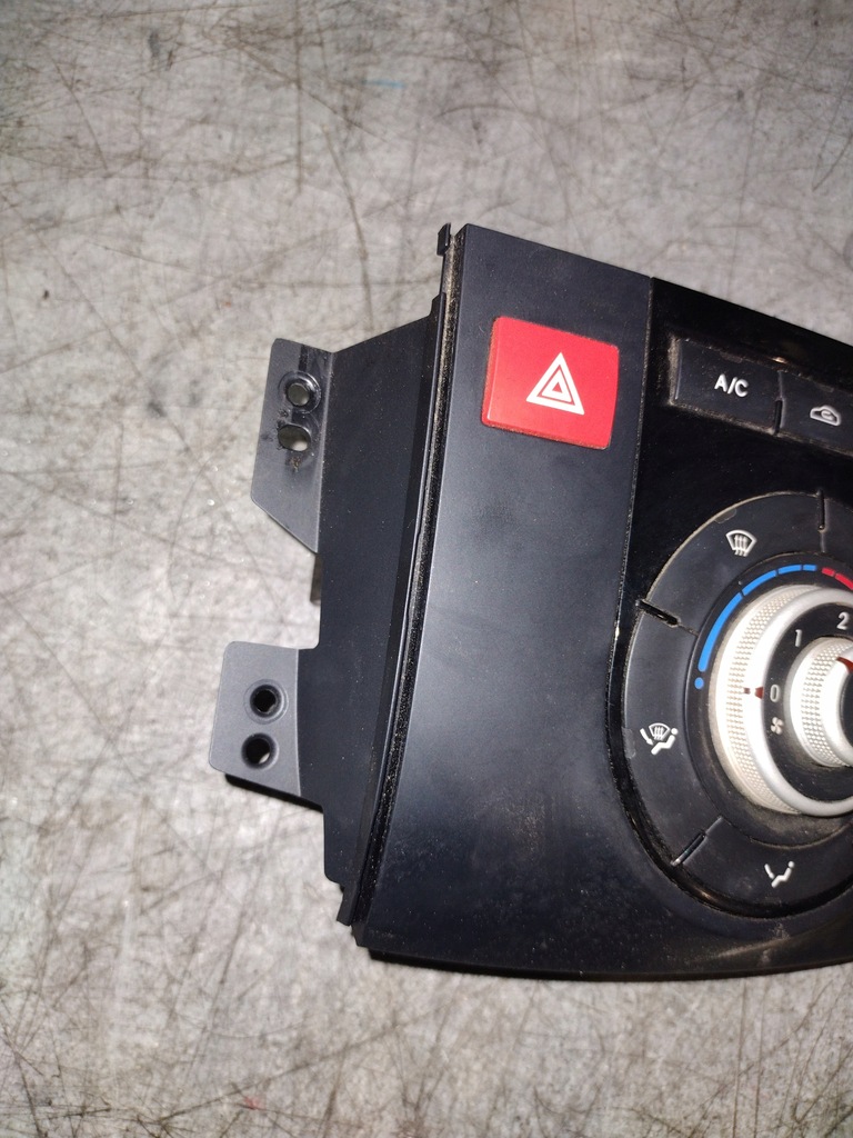 фото №4, Панель обдув kia venga