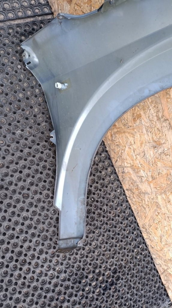 Купити Dodge journey 1 крило перед ліве silver steel