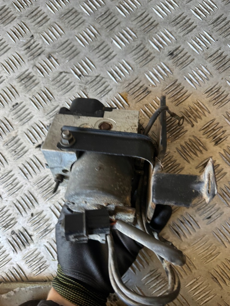 фото №8, Насос abs mr289302 mitsubishi pajero ii 2 91-99r.