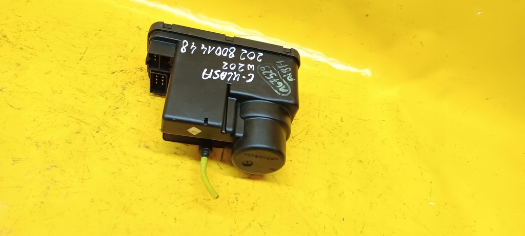 фото №8, Помпа центрального замка mercedes-benz оригинальный номер 2028001448