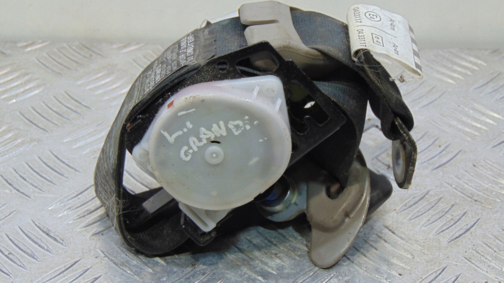 Купити Pas лівий задня ii ряд mitsubishi grandis tkab0n694