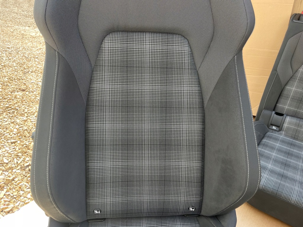 фото №5, Сидіння заднє сидіння golf 8 viii hb gtd alcantara+ матеріал підігрів комплект з подушка безпеки