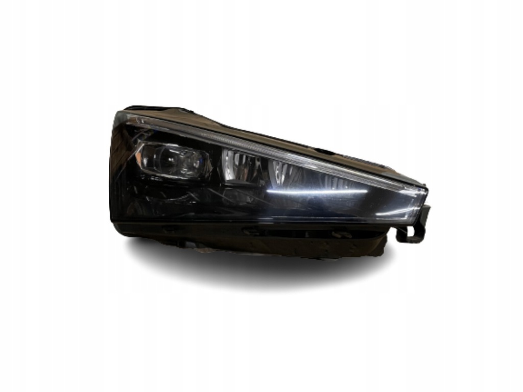 фото №1, Skoda scala 657 лампа правая перед full led 2019-