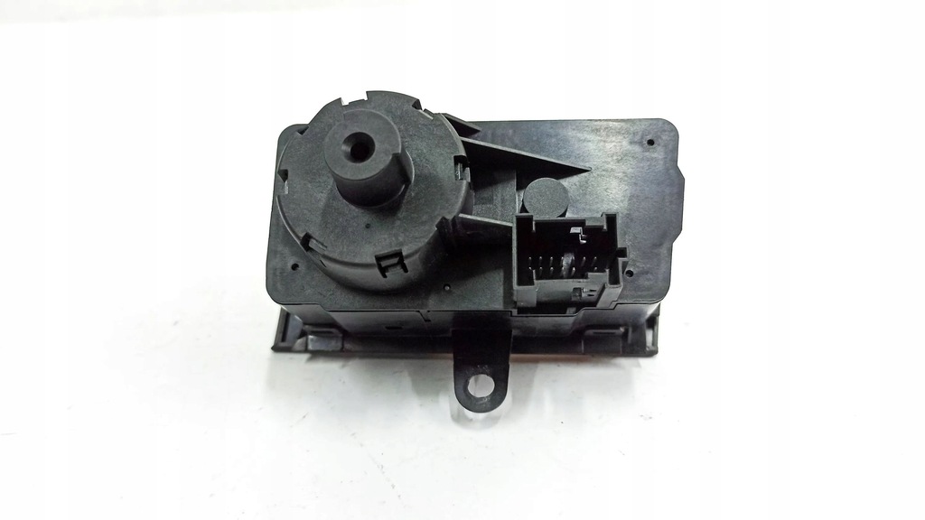 фото №11, Mercedes-benz e w211 2008 панели управление, переключатели