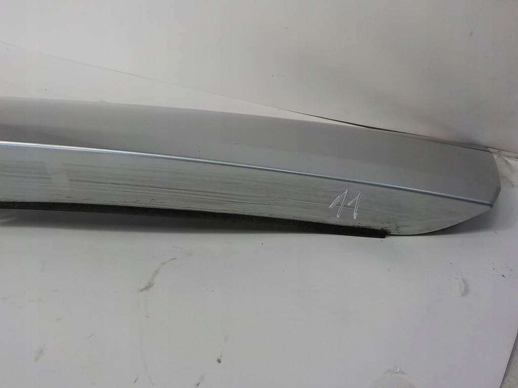 фото №9, Subaru forester ii sg lift накладка крышки молдинг