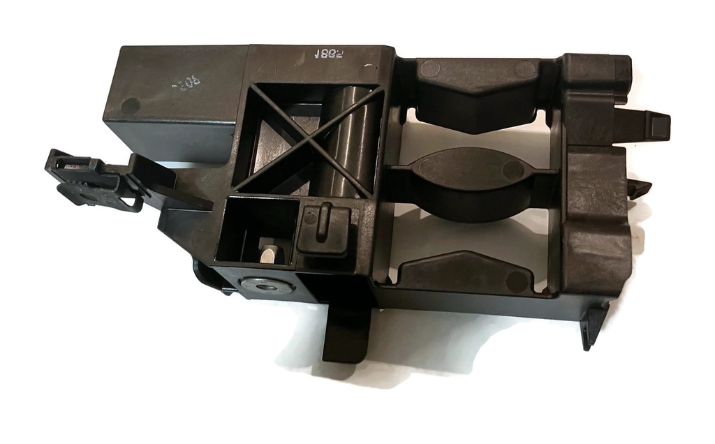 фото №16, Правый кронштейн направляющая кронштейн поперечина передний vw arteon 3g8805822