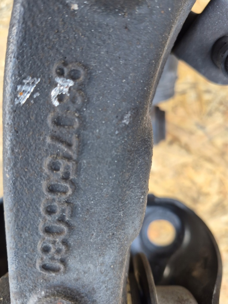 Рычаг задний левый правый поворотный кулак expert iii proace ii jumpy iii Киев