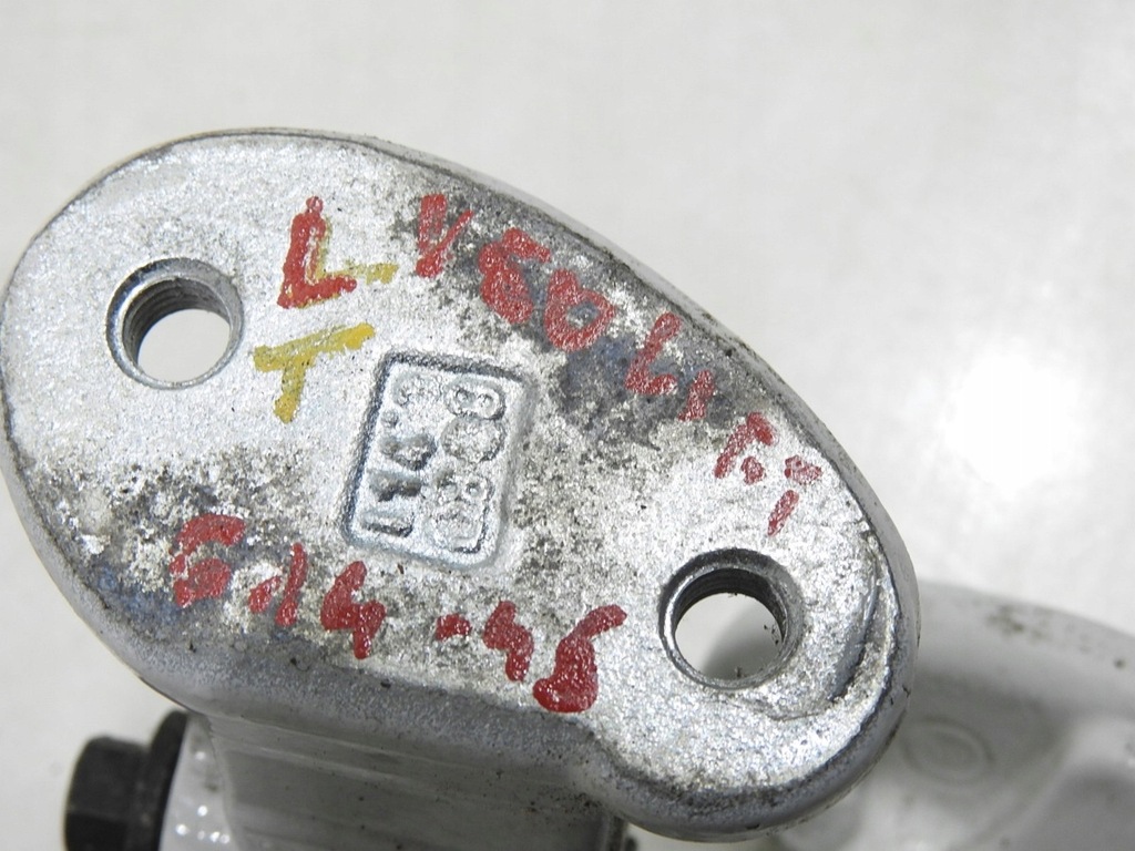 фото №5, Петля петлі двері лівий задня 614-46 v50 lift