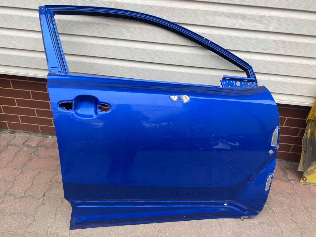 фото №1, Toyota c-hr chr дверь правое передние