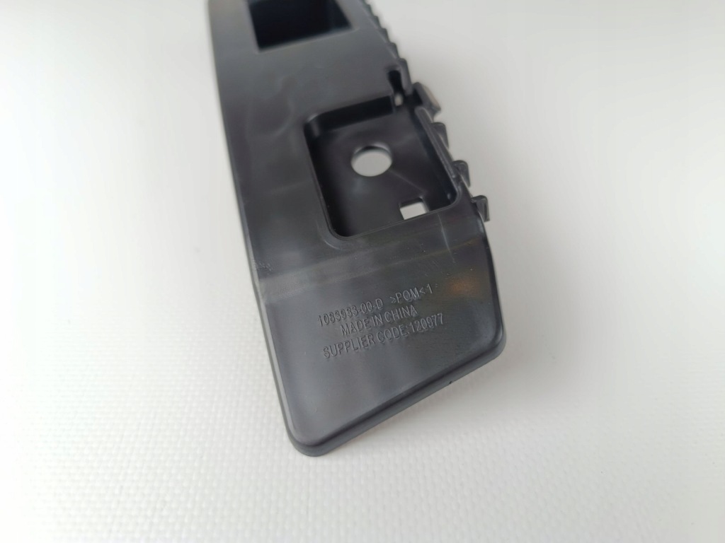 фото №7, Tesla model 3 правий напрямна кронштейн заднього бампера 1083993-00-d