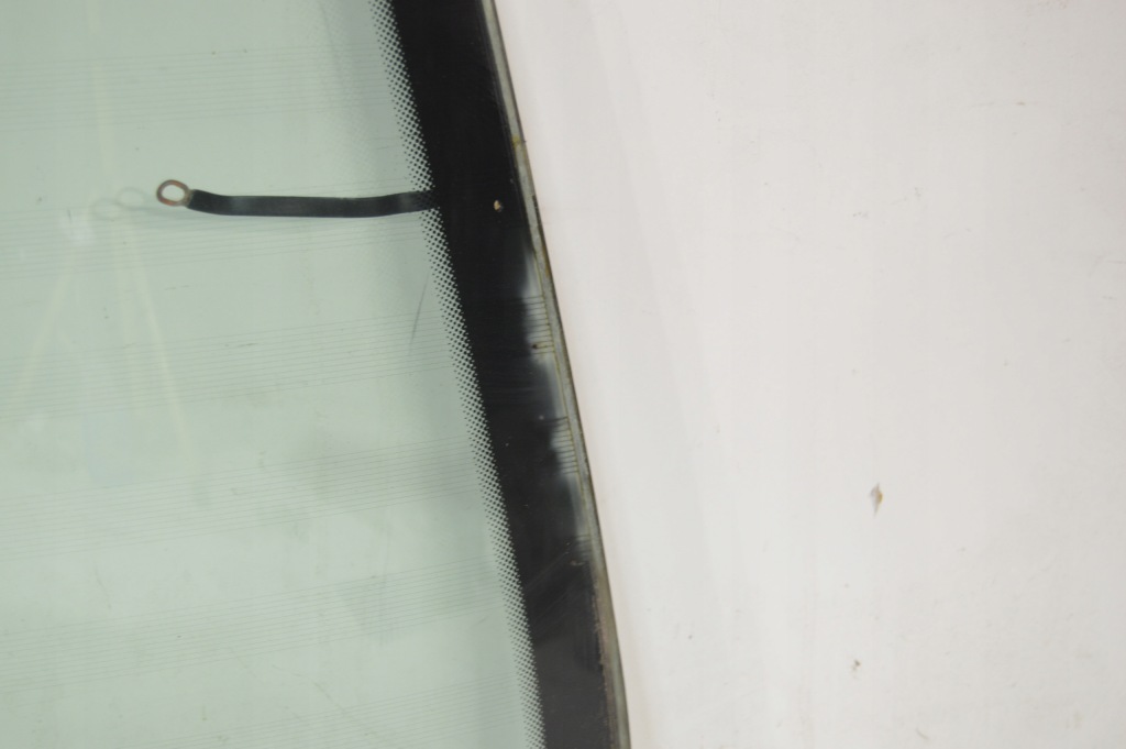 Скло кузовна задній оригінал дорестайлінг  mercedes w140 s klasa 1406702180 Ціна