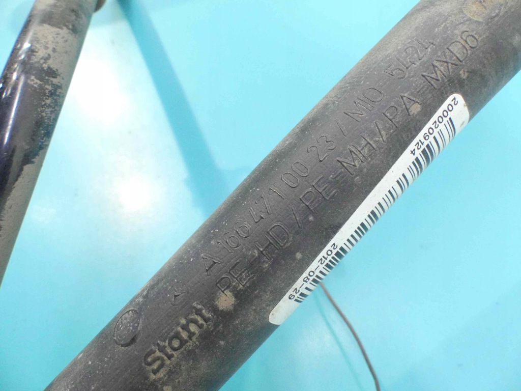 Труба заливной топлива mercedes ml w166 3.5b Киев