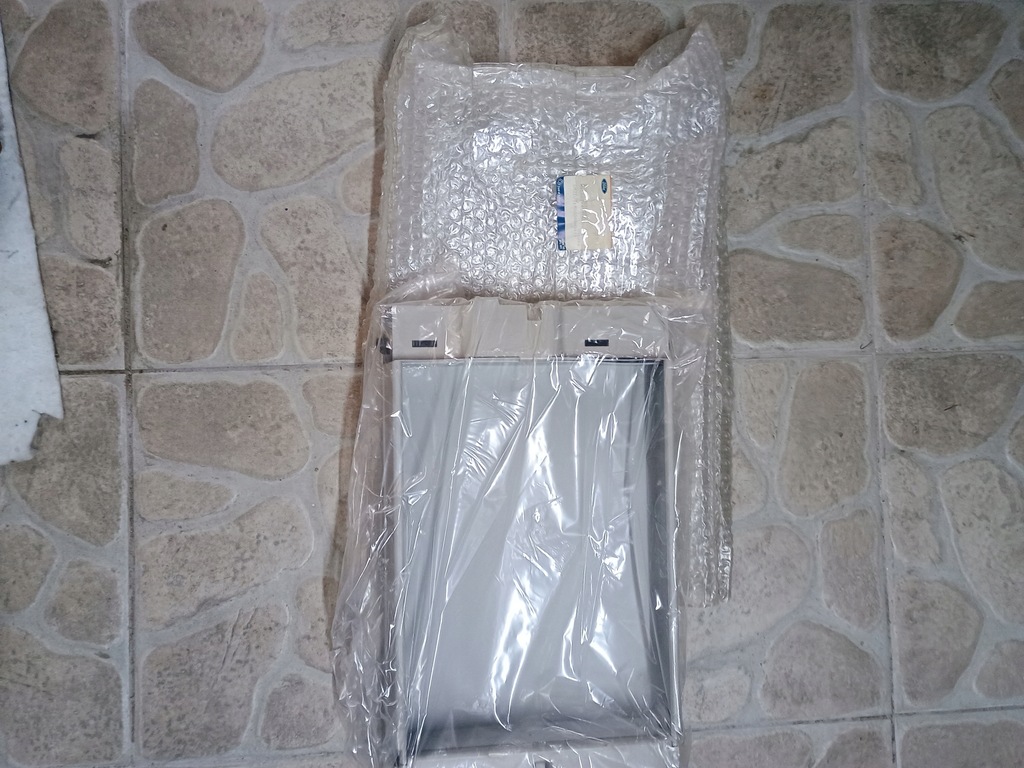 фото №1, Ford s-max galaxy 2006- бардачок 1801393