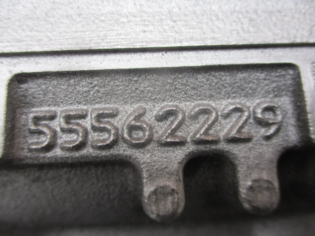 Вали розподільного валу випускний 55562231 opel 1.4 turbo 1.2 16v a12xer 1.4 a14xer Доставка