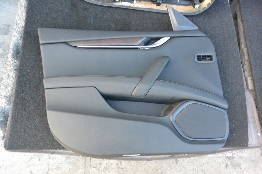 фото №6, Обшивка двері перед задня maserati ghibli iii uk