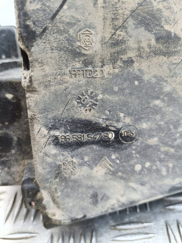 фото №11, Citroen c4 i picasso 2007 бак жидкость adblue