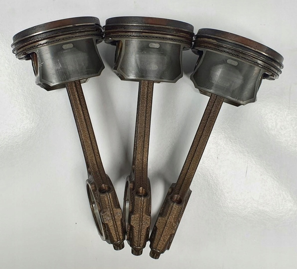 фото №10, Поршень + шатун b12xel opel adam 1.2 16v