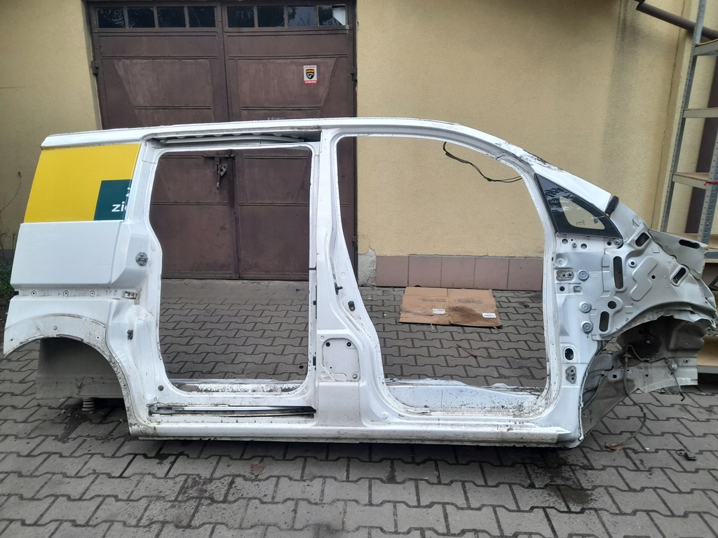 фото №1, Nissan env200 e-nv200 порог блок двигателя bok четверть