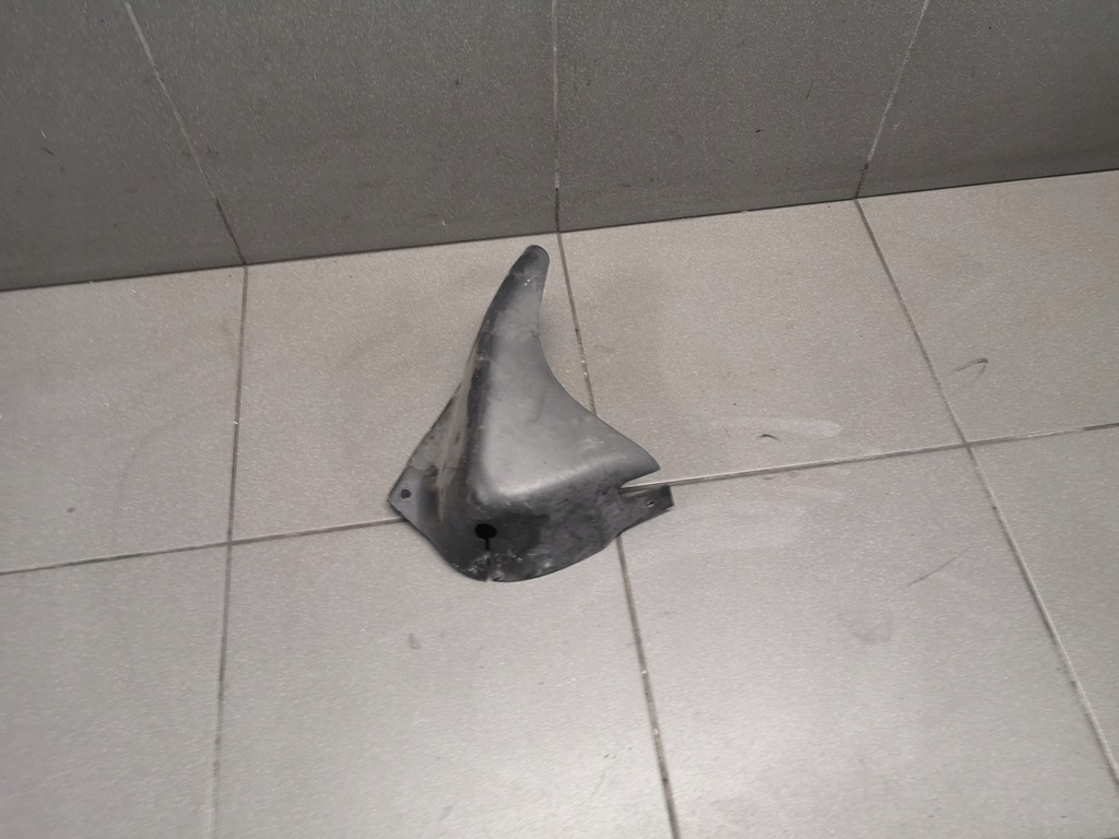 фото №1, Захист чашка audi a8 d2 4d0806583c