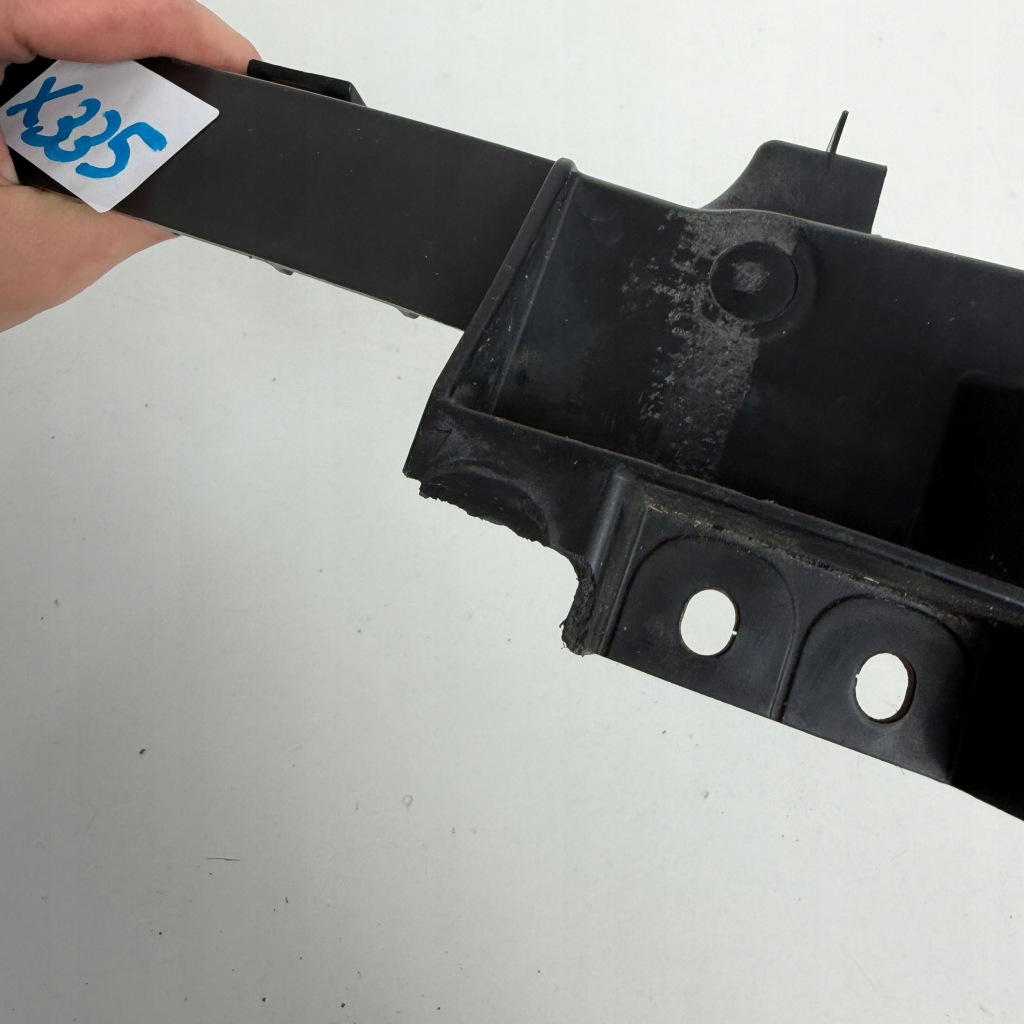 Направляющая кронштейн кронштейн лампы правый перед opel insignia a оригинал 23158324 Киев