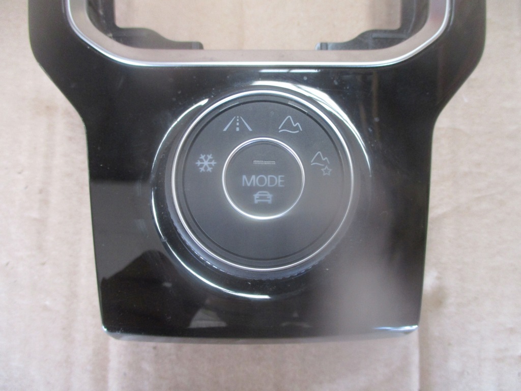 фото №2, Рамка туннель переключатель привода 2ga927531 vw t-roc