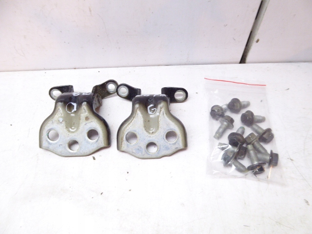 фото №1, Mg zs lift 2023- петлі двері перед правий kpl góra dół 5pbc