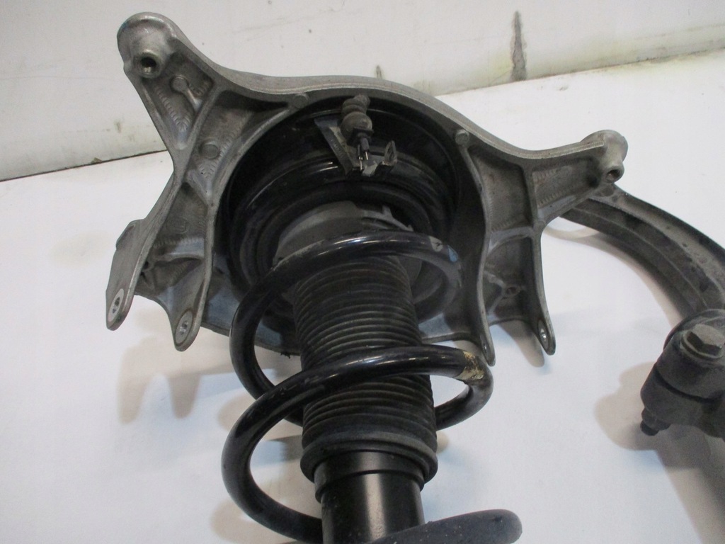 фото №6, Амортизатор porsche macan turbo 3,5tfsi передний левый