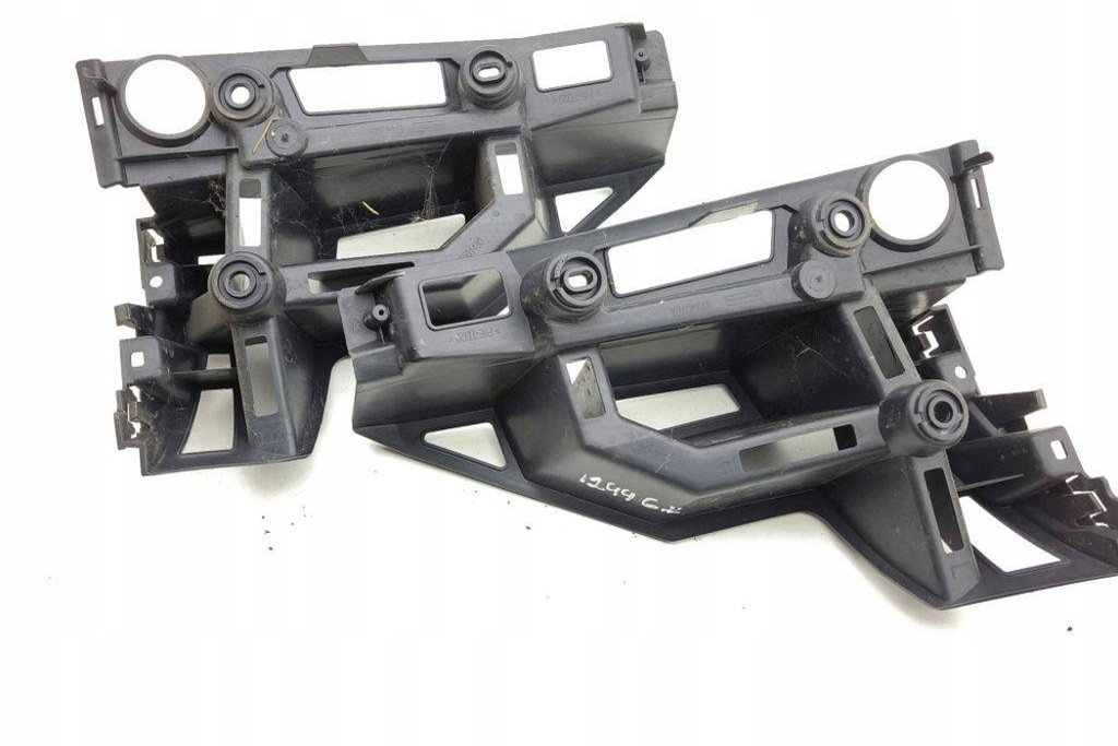 фото №13, Левый направляющая заднего бампера citroën berlingo k9 9810591480 1.6l 2022