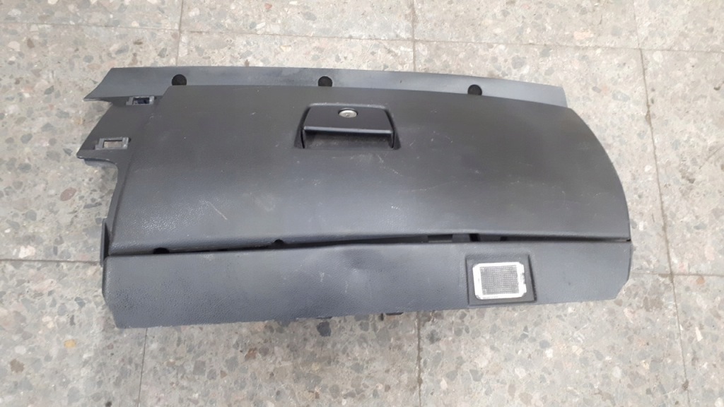 фото №2, 39808618 бардачок пассажира volvo s40 ii 2.0d d3