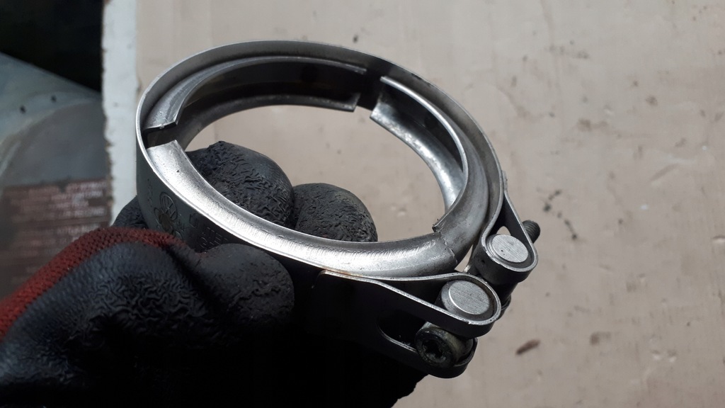 фото №5, Sq5 8r q5 соединитель хомут трубы выпускной 3.0 tdi