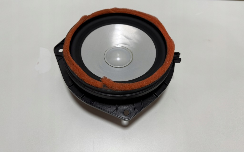 фото №1, Subaru forester iv 14-18 usa динамик дверь левый задняя 861sg120