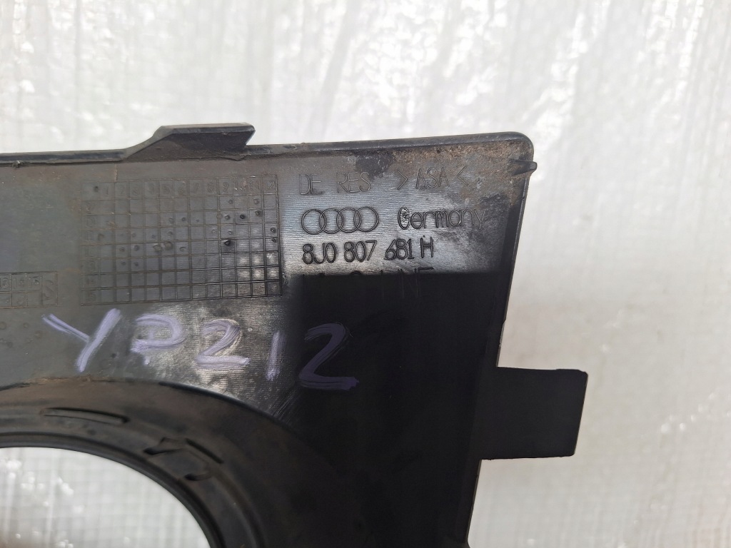 фото №8, Audi tt решітка бампера 8j0807681h atrpa
