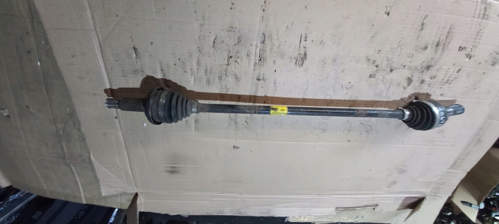 фото №1, Hyundai santa fe iv привідний вал задня права 49601-s1000